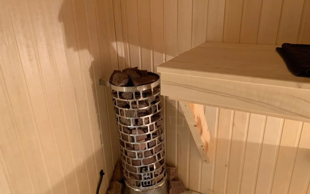 Частный Дом Титан Грей коттедж с 5ю спальнями и сауной