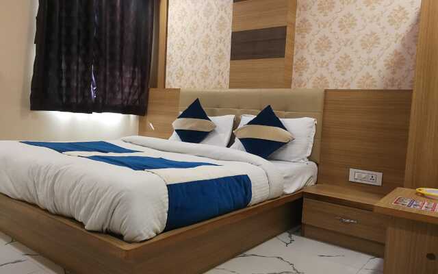 New Pathik Hotel