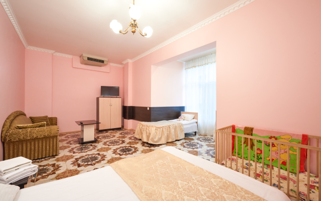 Iordan Hotel