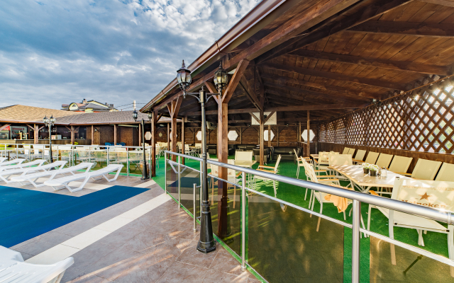 Relax Hotel