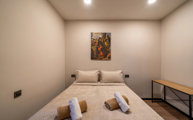 Chetyrehkomnatniye Niabi S Bilyyardom I Kinoteatrom Apartments