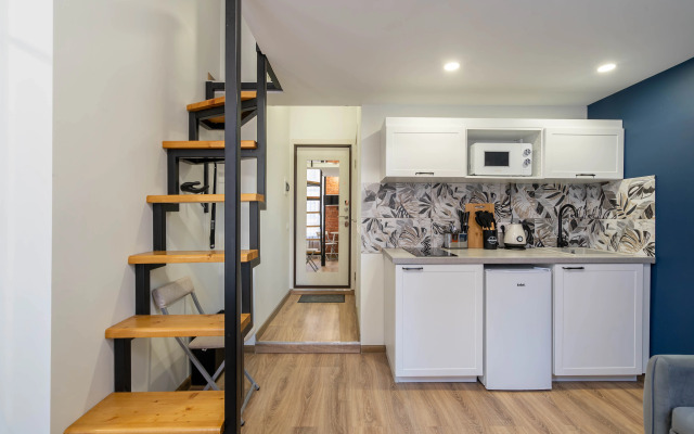 Квартира Просторная студия у Площади Восстания