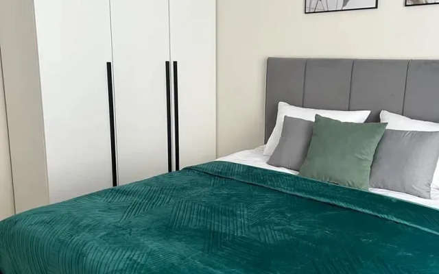 V Mikrorayone Belaya Dacha Flat