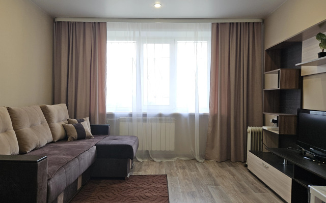 Квартира Просторная двухкомнатная