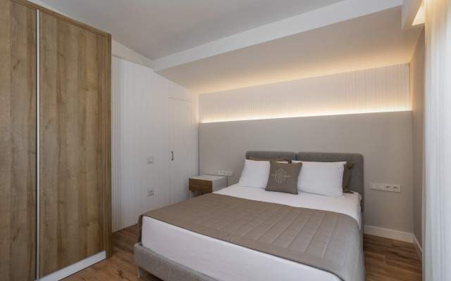 Luxury Garden Suites