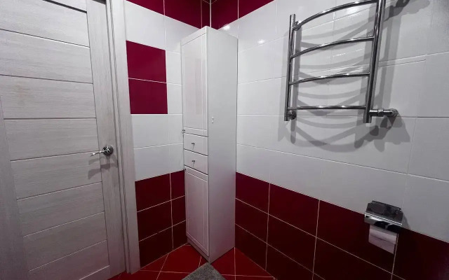 Na Ulitse Okulova 18 Flat