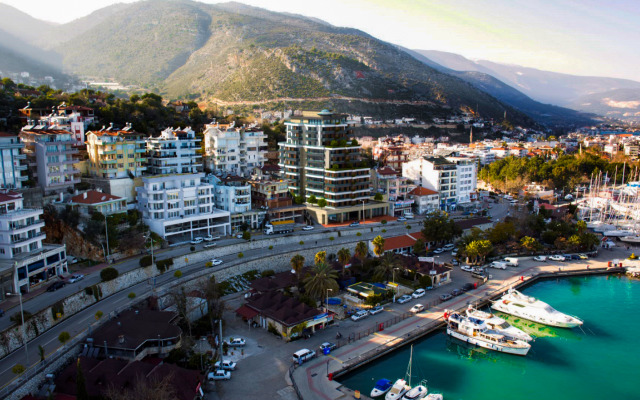 Fortunella Suits & Villas Hotel