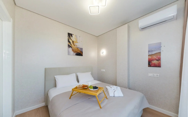Green Palace 6 S Podogrevaemym Basseynom Krugly God Apartment