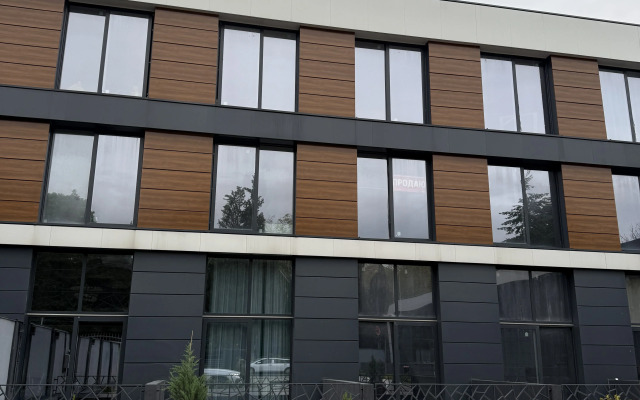 Dvukhurovnevy apartament g. Sochi ulıca Lenina 219 Flat