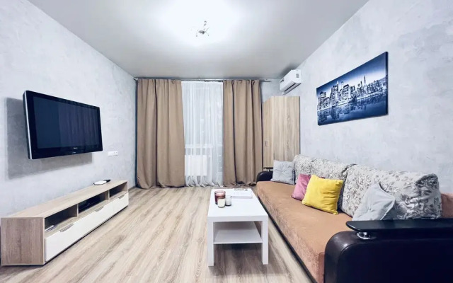 Yevro Dvukhkomnatnaya S Vidom Na Gorod Cherez Dorogu Ot Akvaparka Rivyery Flat - Apartment in 카잔 - Photo 2