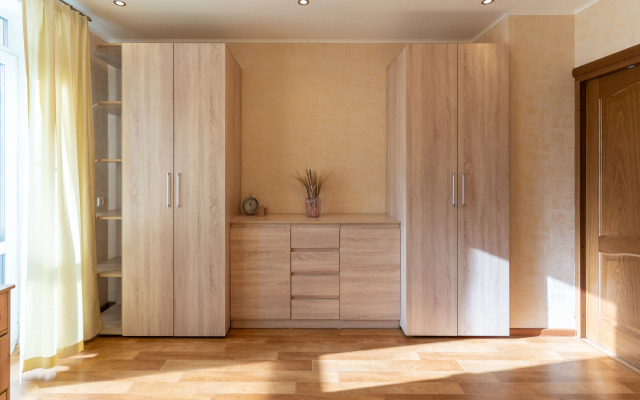 Апартаменты Трёхкомнатные Stepanenkov для 5 Гостей на Татищева 49