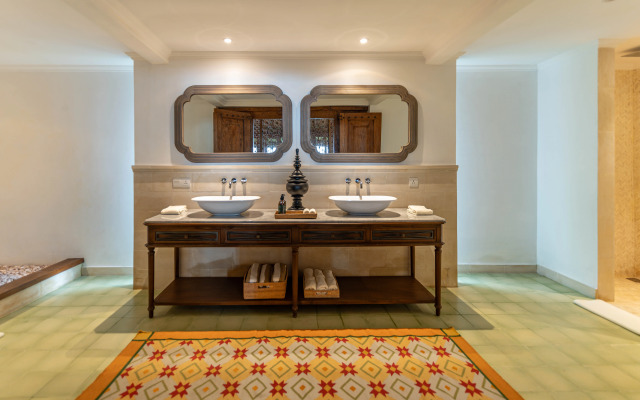 Resort Umah  Lusa Hotel