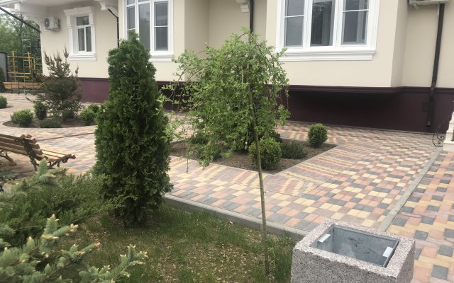 Goluboe Ozero Hotel