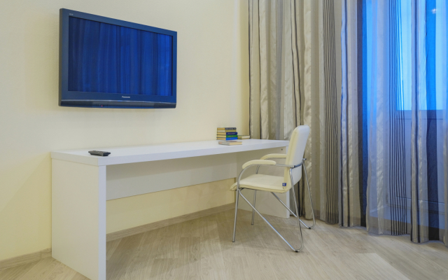 Апартаменты Петровские на Карташова 29 Б (1)