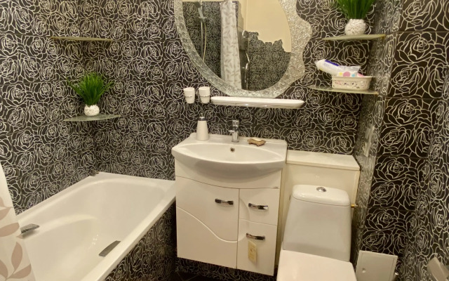 V Turisticheskom Tsentre Flat