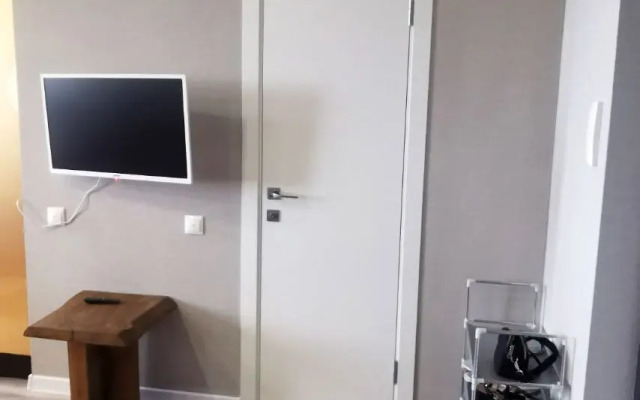 Uyutnaya Na Sholohova Flat