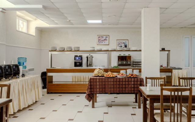 Relax Hotel