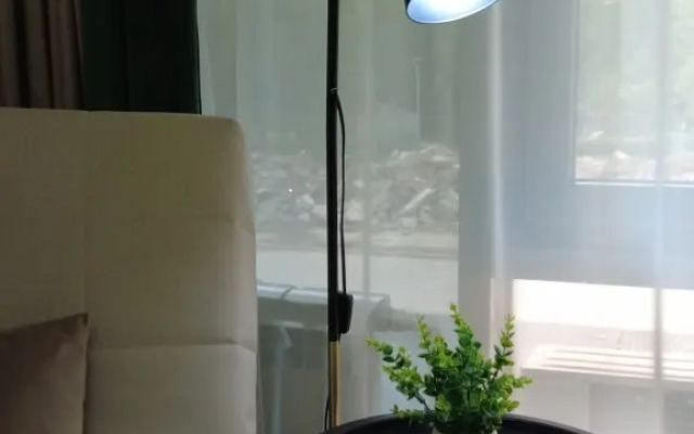Apartments Queenstay Tropikana Na Voykovskoy