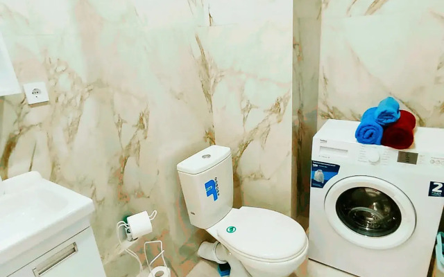 Ryadom S Tsentrom Flat