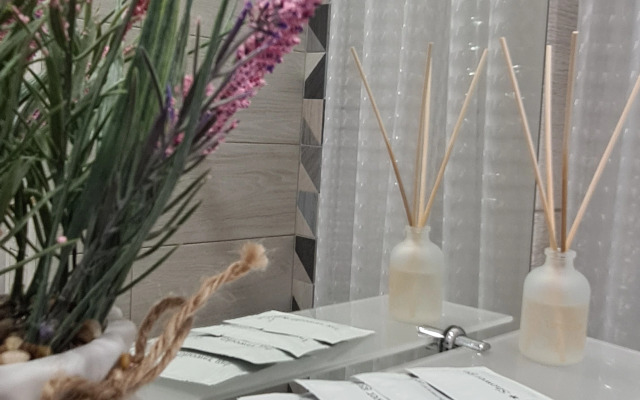 Dvukhkomnatnaya S Balkonchikom V Adlere Zhk Kurortny Flat