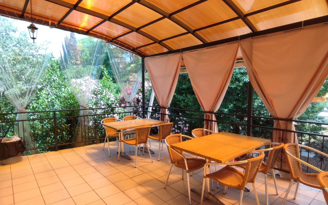 Mariya Guest House