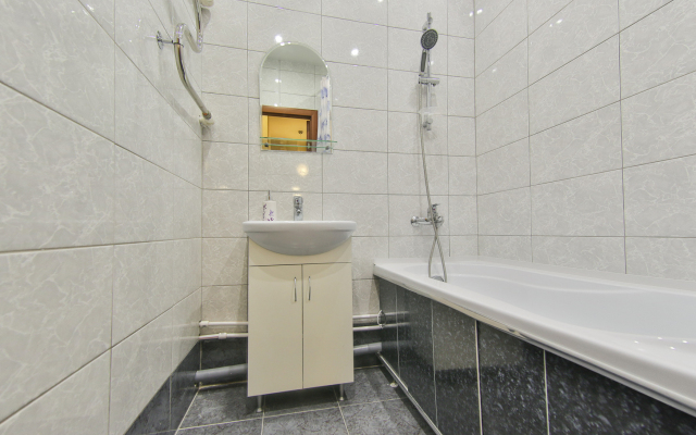 Апартаменты Двухкомнатная Квартира на Космонавте