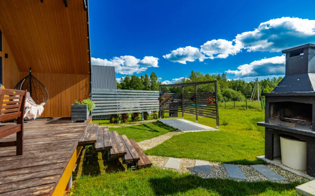 Частный Дом Барнхаус №5 с дровяной баней и горячим Чаном на 6 человек