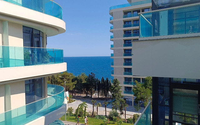 Dvukhurovnevaya Studiya V Skyplaza Apartments