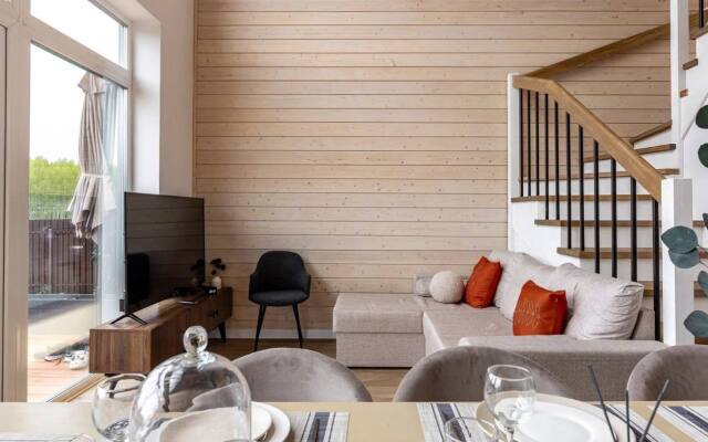 Grinforest G33 Private House