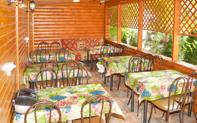 Semeyny Guest house