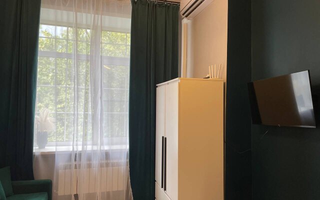 Апартаменты Emerald Room в Кусково