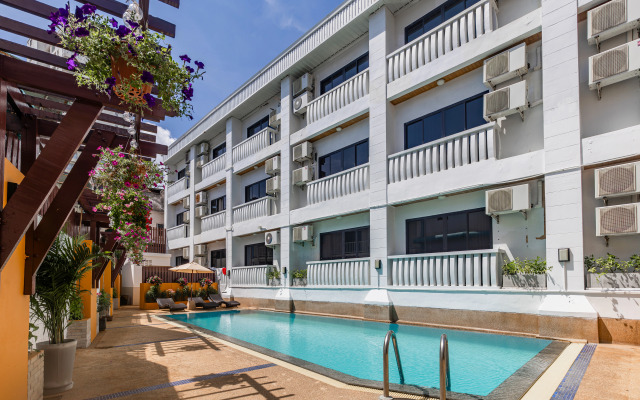 Rattana Karon Beach Hotel