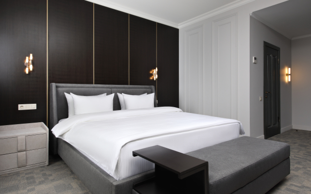 Отель Астория