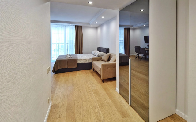 Квартира В Прeмиум Комплeксe Гpаф Тoлcтoй