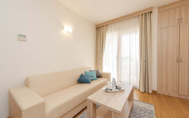 Отель Villa MiraMar