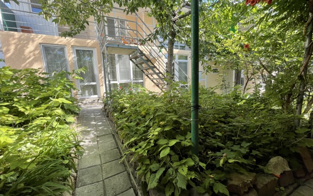 Nikol Guest House