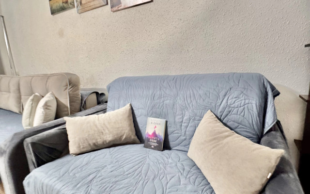 Ryadom S Olimpiyskim Parkom Apartament