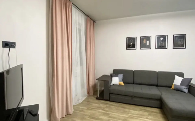 Yevro-Dvushka Flat