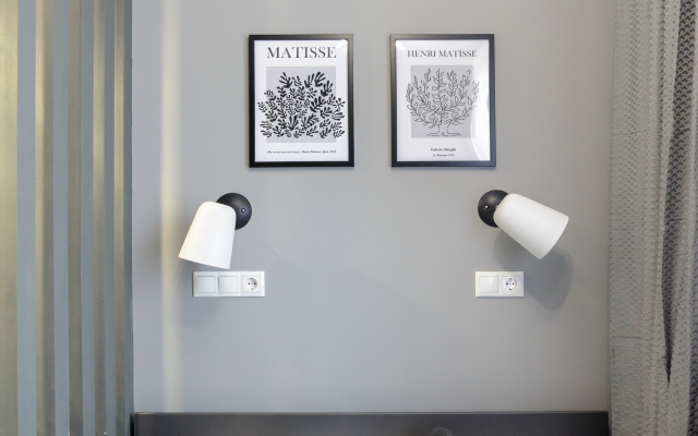 Minimalistichnaya Studiya U Metro Skolkovo Apartments
