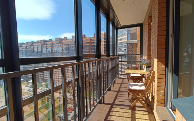 Na Shuvalova Flat