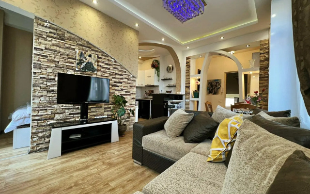 Staryij Tbilisi Apartments