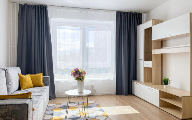 Апартаменты 2-к. Квартира 50 м² 2/25 эт.