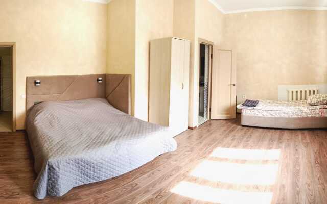 Gostevoy Dom Poputi Guest House