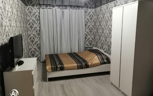 Na Tolbukhina Flat