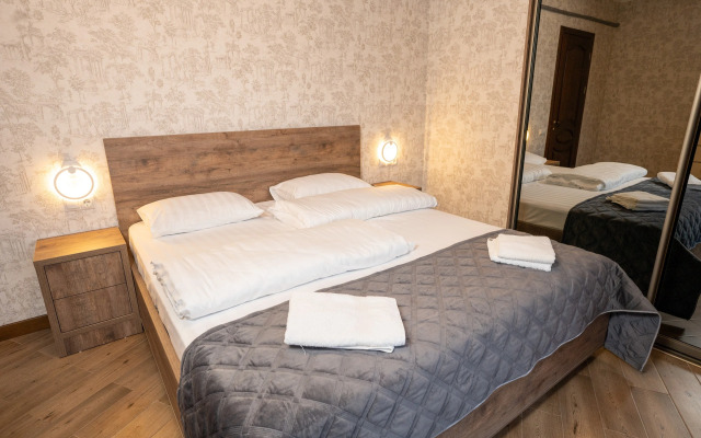 Частный Дом в Горах с Бассейном