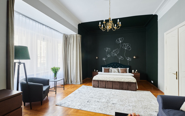 GM Apartments Shikarnaya Pyaterka s domashnim kinoteatrom Flat