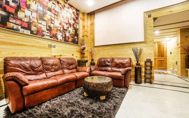 The Lodge B & B