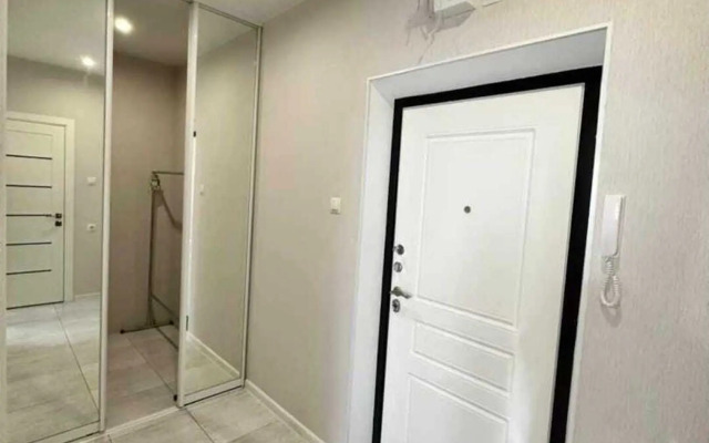 Na Ulitse Tukhachevskogo 25/6 Flat