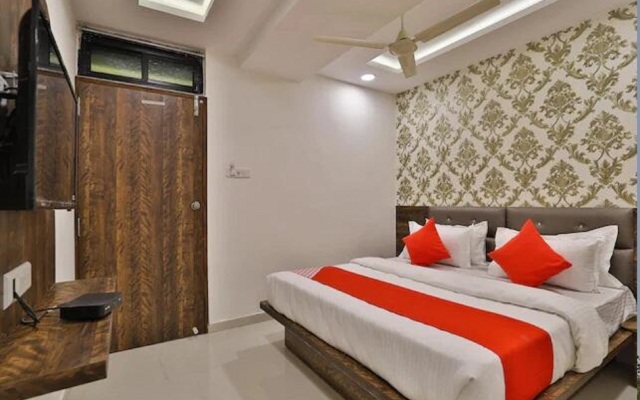 Pathik Villa Hotel