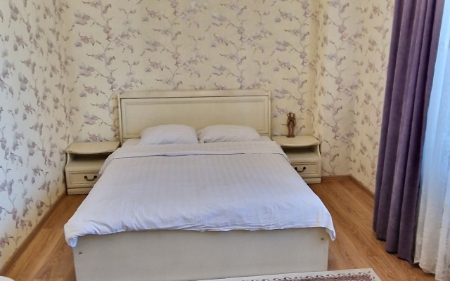 Uyutnye Apartamenty Zhk Nur Otau Flat